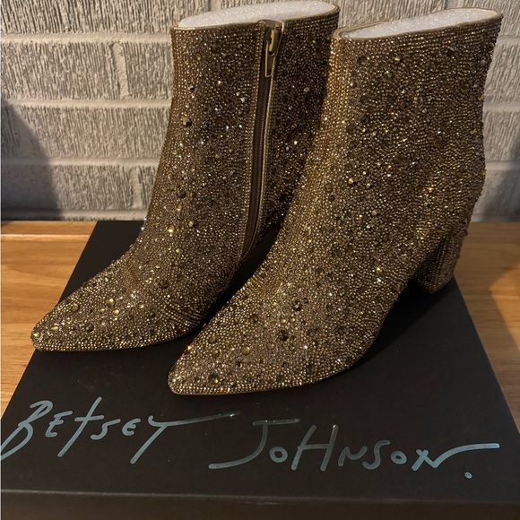 Betsey Johnson Sparkling Gold Ankle Booties - Picture 2 of 9
